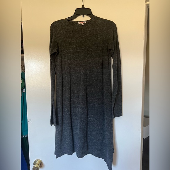 Sundry Dresses & Skirts - Sundry Anthropologie t-shirt dress size 1